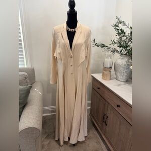 NWT Riva Vintage, Flowy, Fit and Flare single, Cream Breasted Long Dress Coat